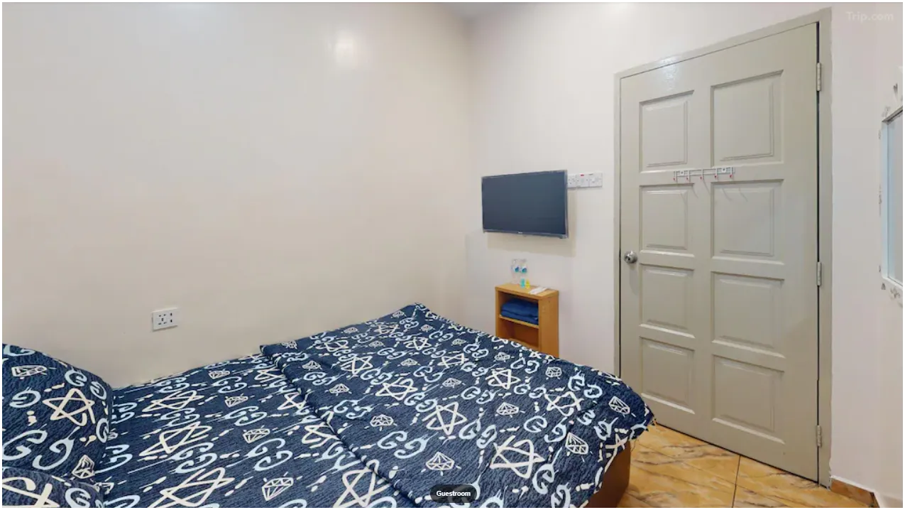 Queen Room